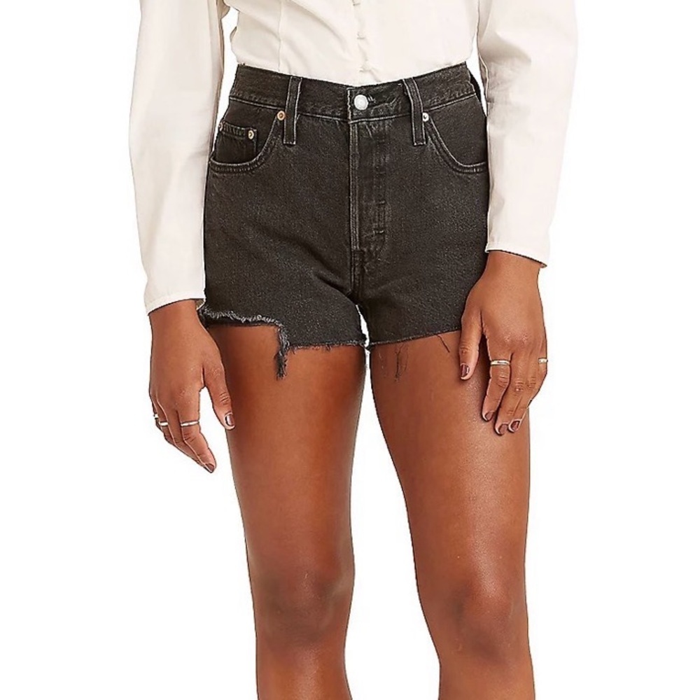 Levi’s black denim shorts, size 25